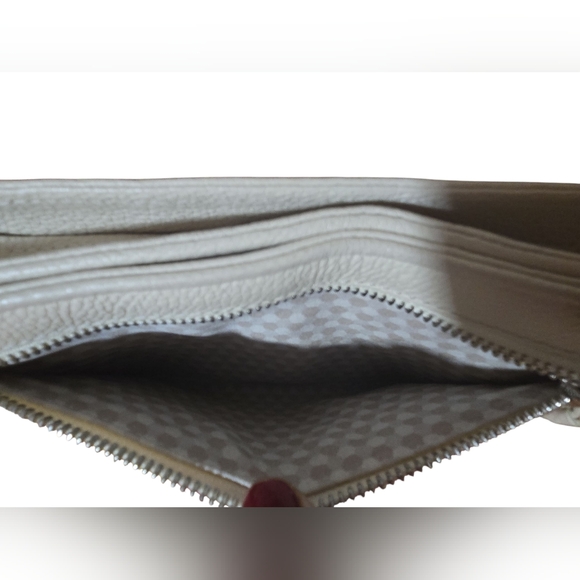 Brighton Straw and Leather Crossbody Bag - Picture 10 of 15